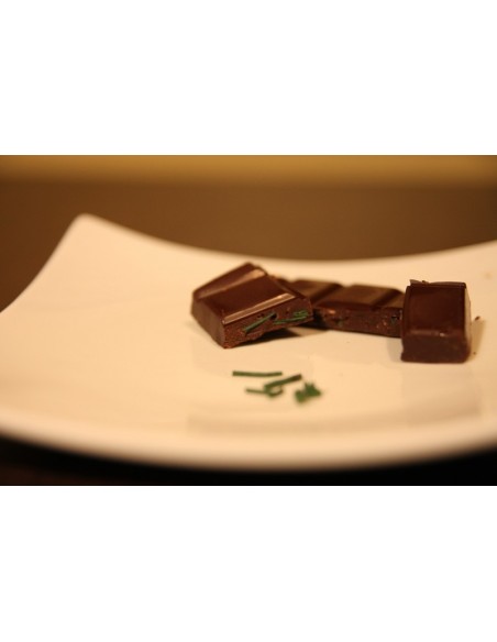 Chocolat noir bio aux éclats de Spiruline
