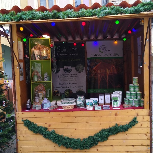 Spiruline et marché de Noël à Bagnols sur Cèze